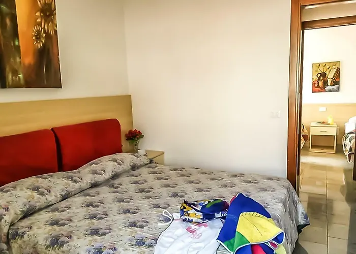 Moschettieri Trilocale * ביביונה